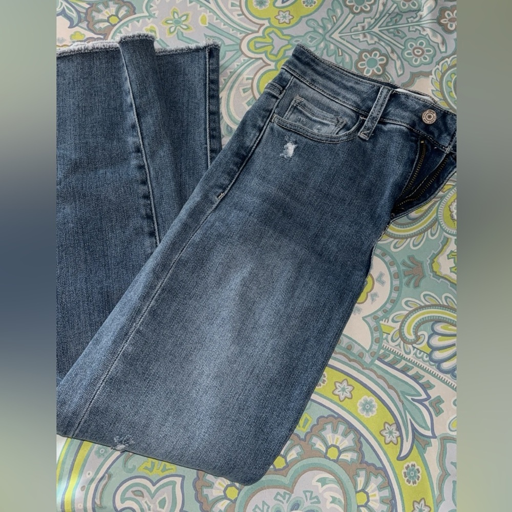 Vervet Dark Wash Women’s Straight Leg Jean Size 25